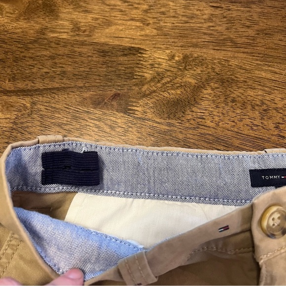 Tommy Hilfiger Kids Boys Khaki Flag Chino Shorts Size 16 - Picture 4 of 12